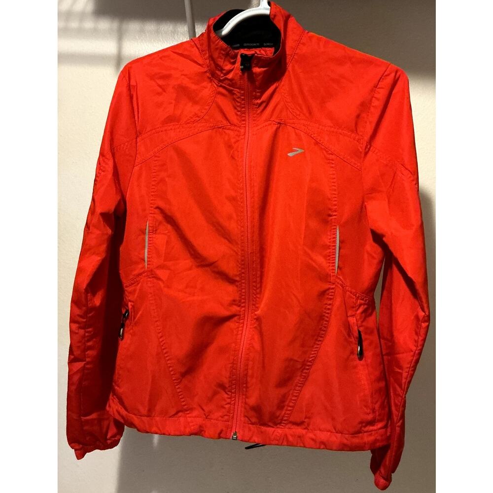 Brooks Women's Red Lightweight Size Small Windbreaker Jacket